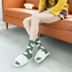 Inverno caldo Kawaii amore cuore soffici calzini in pile corallo per le donne morbido velluto corallo calzino pavimento interno pantofole Casual calzini Sox