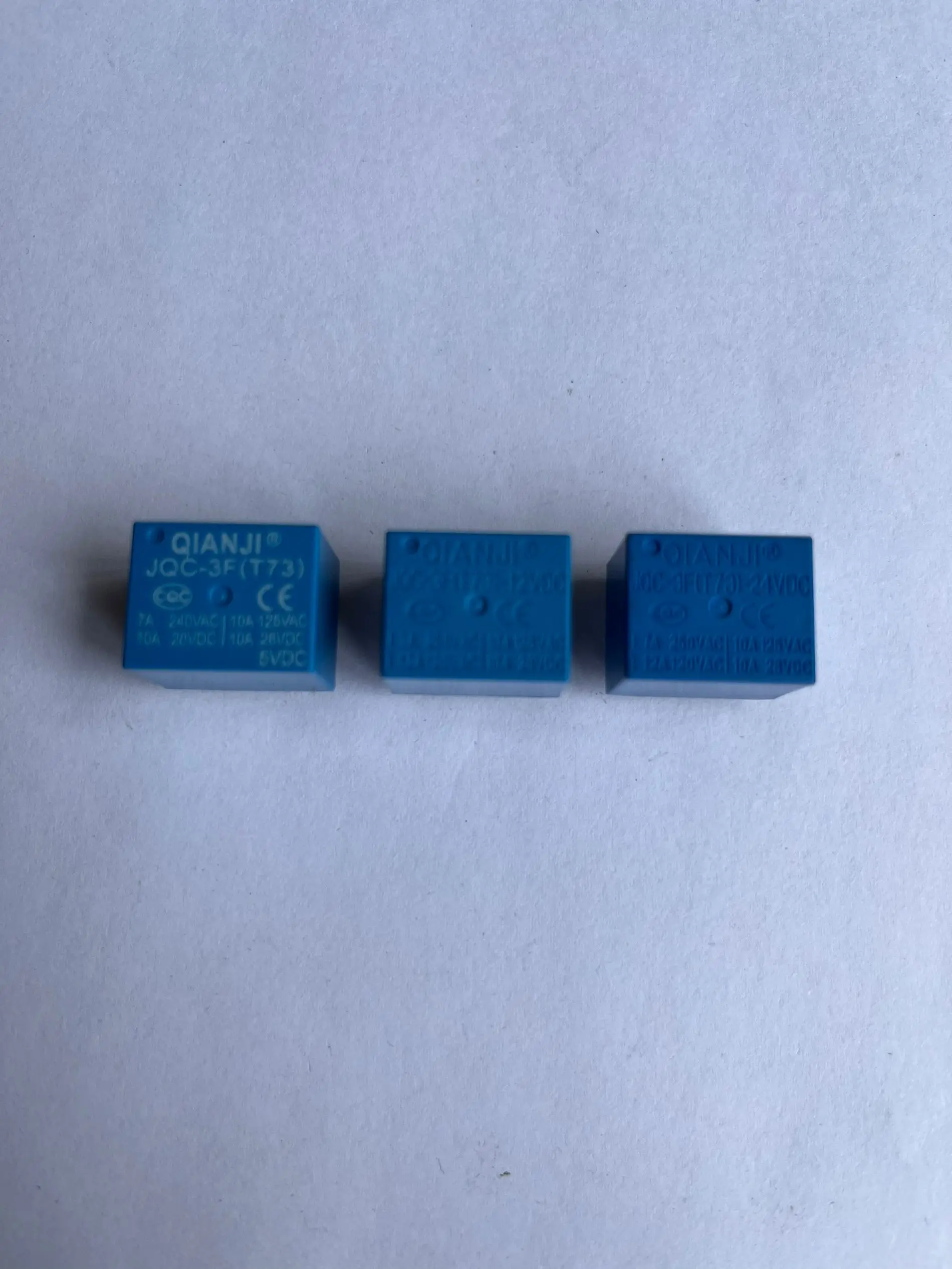 10pcs JQC-3F  JQC-3F(T73)-5VDC JQC-3F(T73)-12VDC JQC-3F-24VDC Coil 7A 240VAC 10A 125VAC/28VDC 5 Pins SPST Power Relay JQC-3F