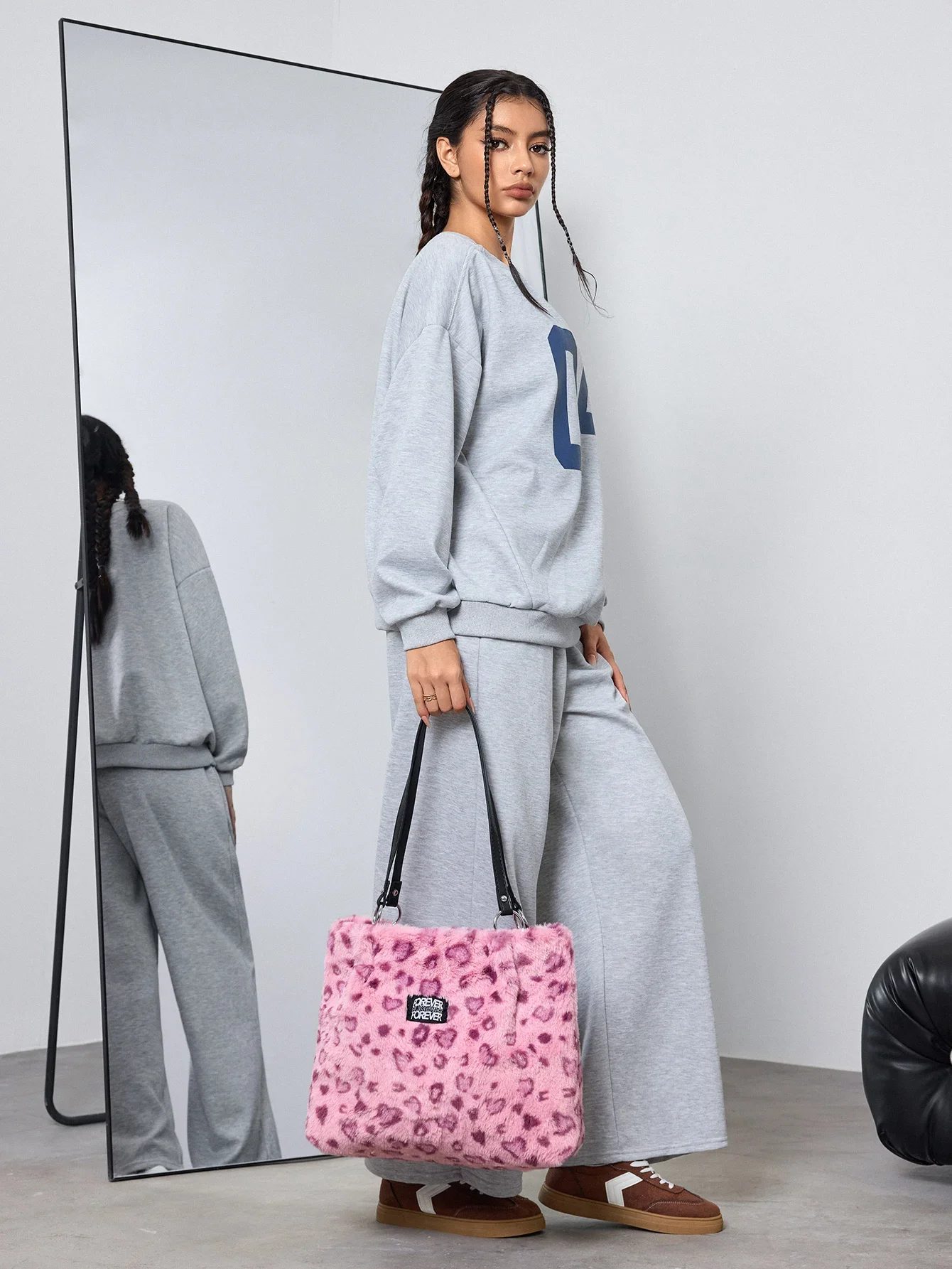 DareSee Soft, Puffer, Fluffy, Plush, Fuzzy 1pc Pink Leopard Print Plush Tote Bag With Metallic Ring Decor And Large Capacity For Daily Use Of Women For Girls, Women, College Students, Rookies & White-Collar Workers For Autumn & Winter, For Fall view 5