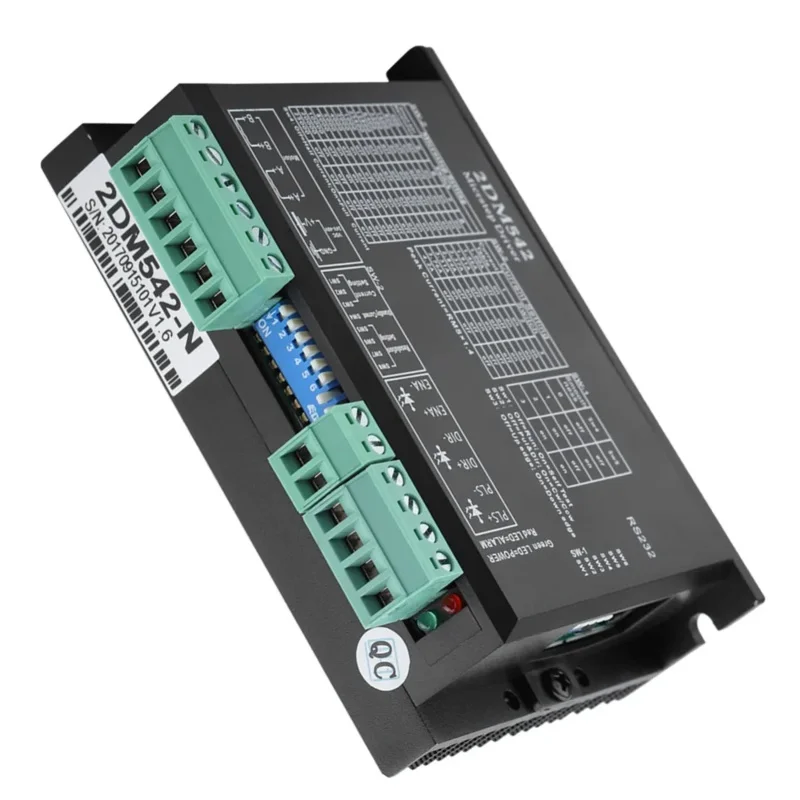 El controlador de motor digital bifásico 2DM542 es adecuado para motores paso a paso 42/57/86 (NEMA17 / 23/34) 1.0-4.2A en máquina CNC