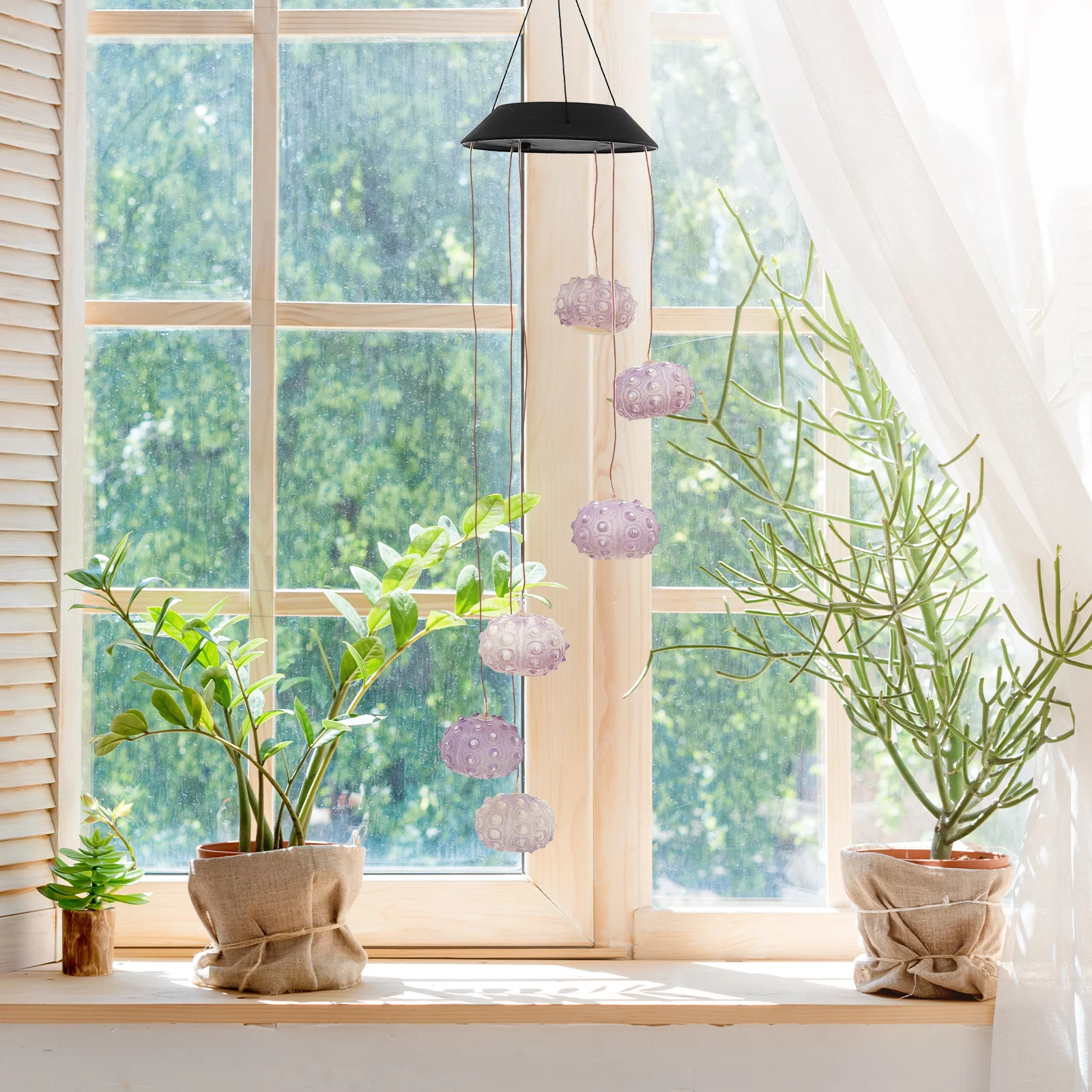 

Solar Lamp Painted Sea Urchin Hanging Decorative Wind Chimes Led Heart-shaped Decorate Windchimes Housewarming