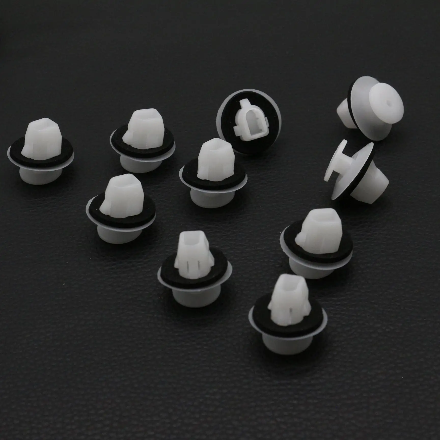 

10 Pcs Tail Lamp Assembly Guide With Sealer Fastener For Toyota Prius Corolla RAV4 Matrix Lexus IS ES RX CT RC NX 67771-02030