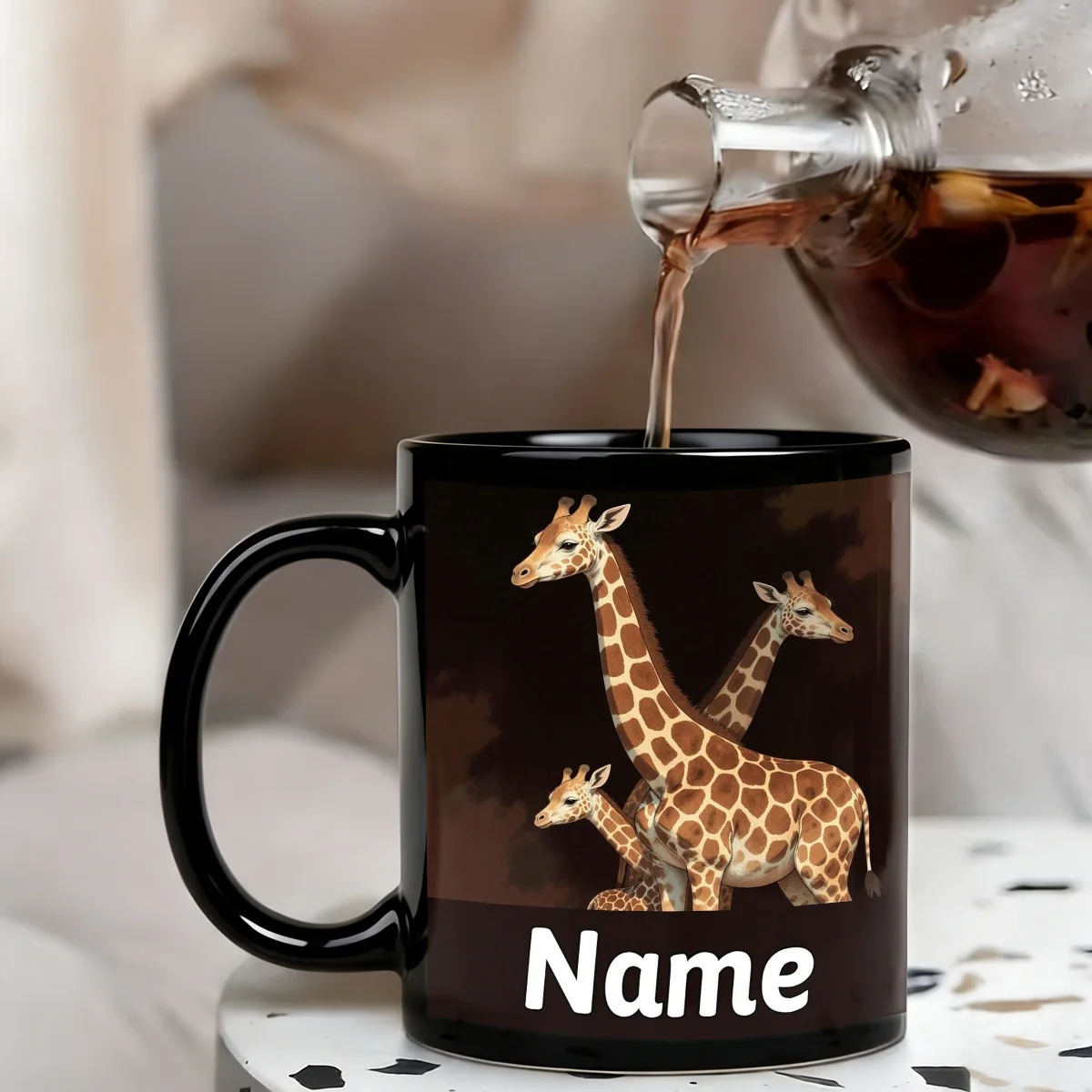 1Pc, Customizable Giraffe Design, Cute and Durable Black Mug, 11 oz Cartoon Anime Durable Ceramic, Personalized Name Coffee Cup