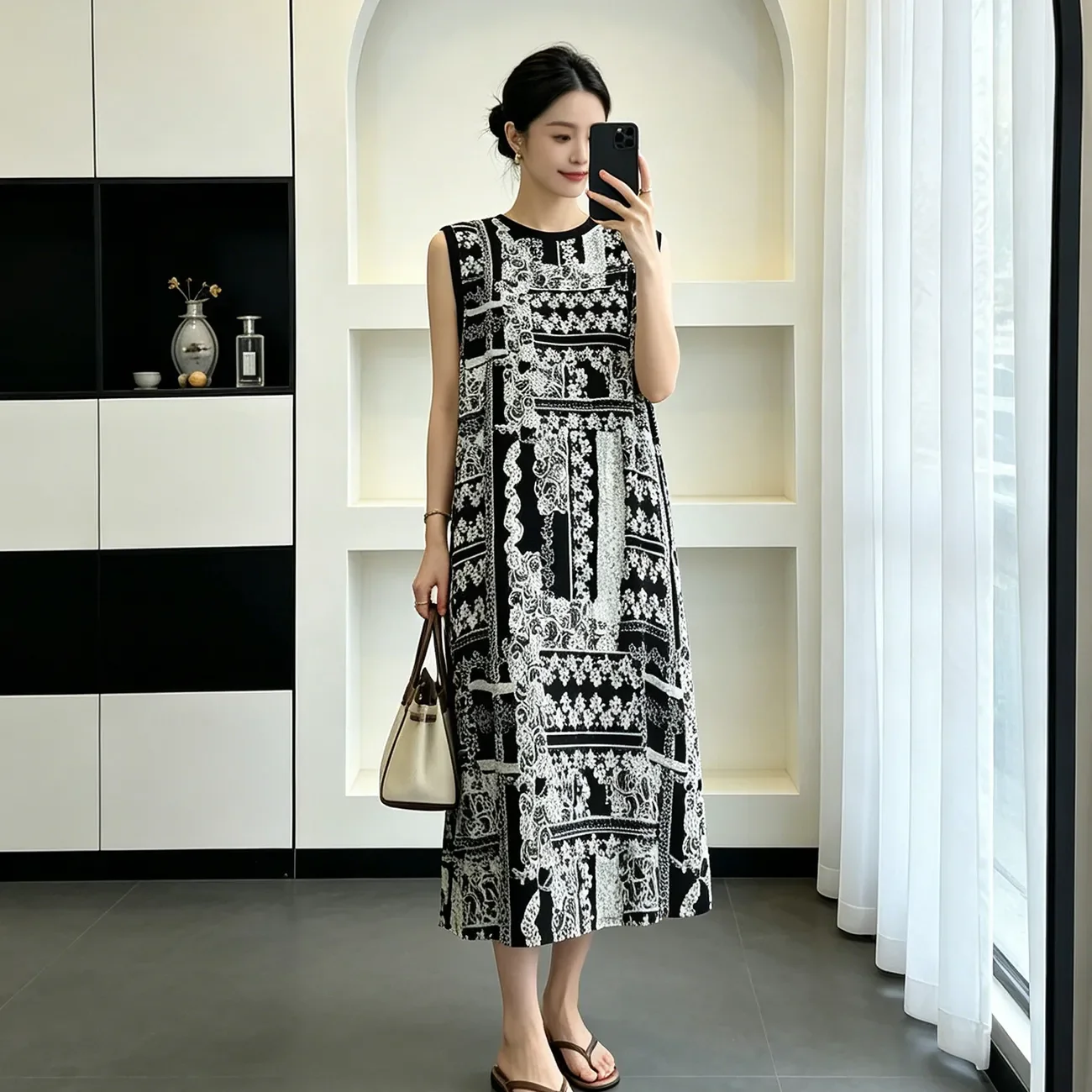 Black and White Print Sleeveless A-Line Midi Dress for Women Elegant Loose Fit Summer Casual Dress