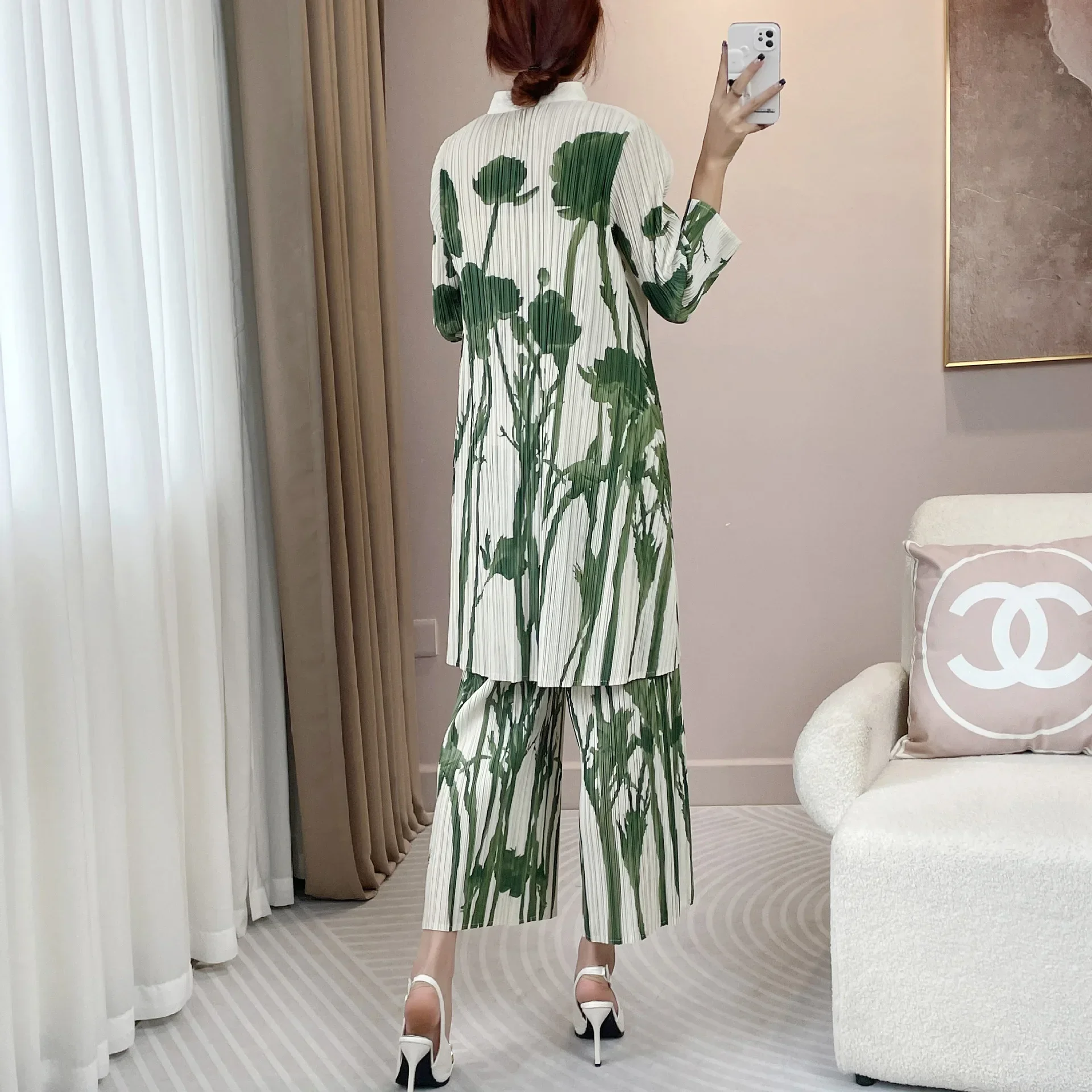 Wrinkle Print Set Women\'s Spring/Summer 2024 New Slim 9/4 Sleeve Top Loose Reducing Age Wide Leg Pants Two Piece Set