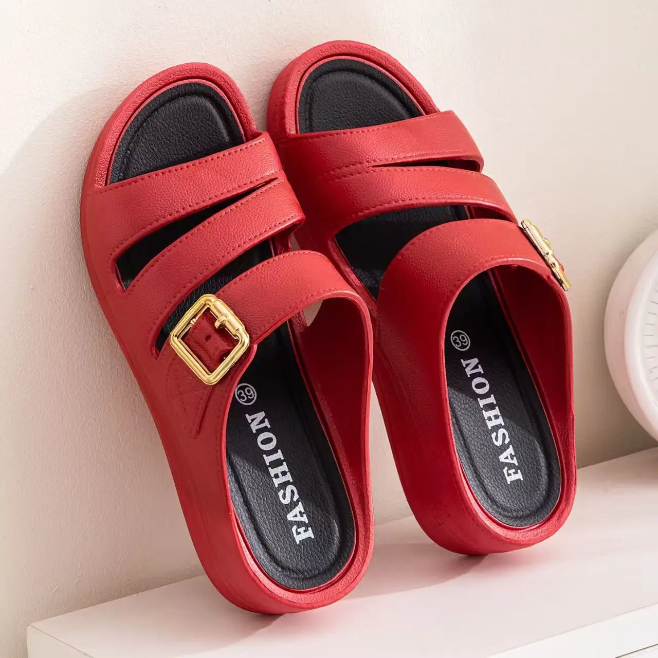 

Women Open Toe Hollow Out Wedges Slipper Summer New Injection Molding Non Slip Water Washable Home Slipper Outdoor Beach Slipper