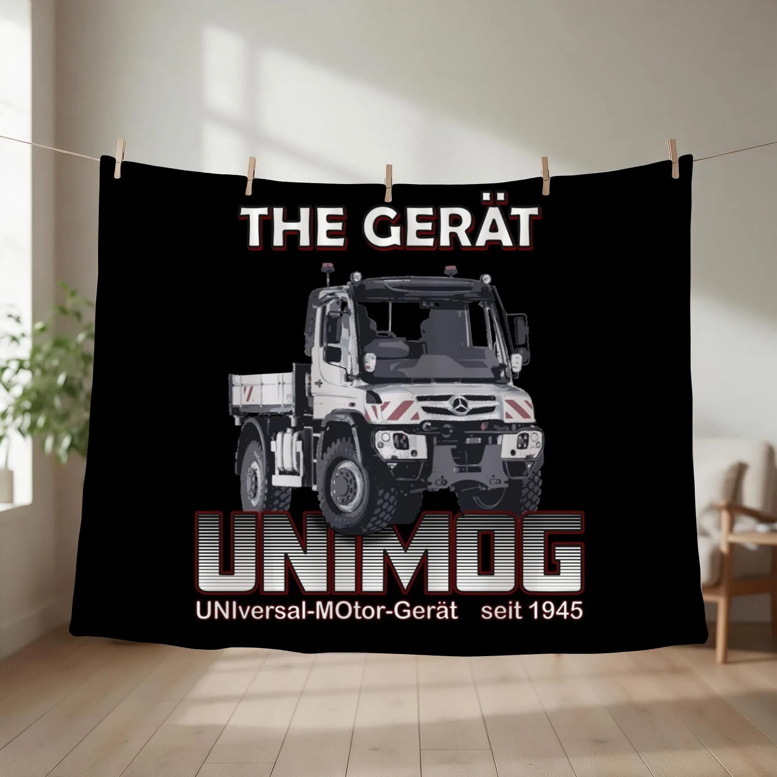 THE GREAT UNIMOG 530 (UNIversal-MOtor-Ger?t) - on black Throw Blanket couch cozy soft plush fuzzy picnic outdoor blanket