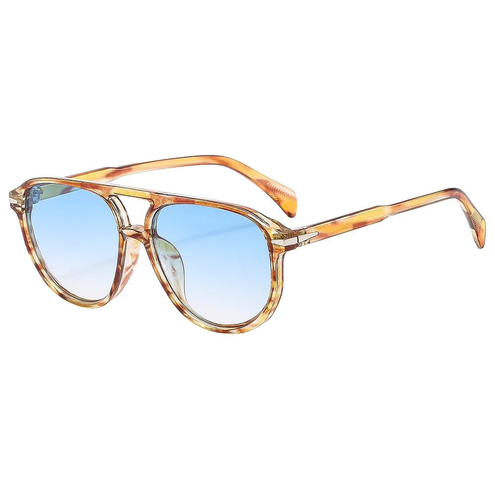 

New Retro Double Bridge Pilot Women Rivet Women Sunglasses 2025 Brand Leopard Gradient Design Men Casual Glasses UV400