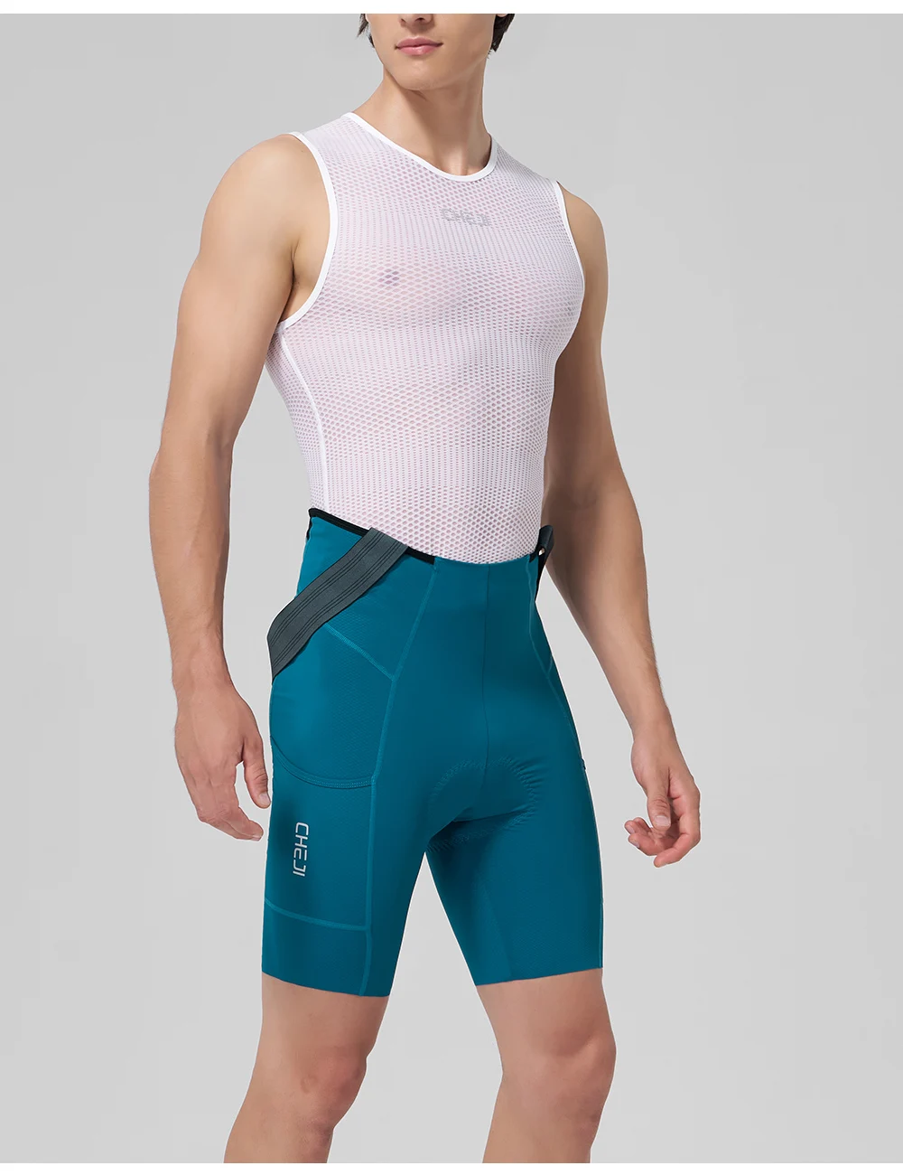 CHEJI Herren Radsport-Trägerhose mit Seitentaschen, nahtlosen, rutschfesten Beinmanschetten, gepolstert für 7 Stunden Fahrt auf Straßen- und MTB-Fahrrädern. – Detail 18