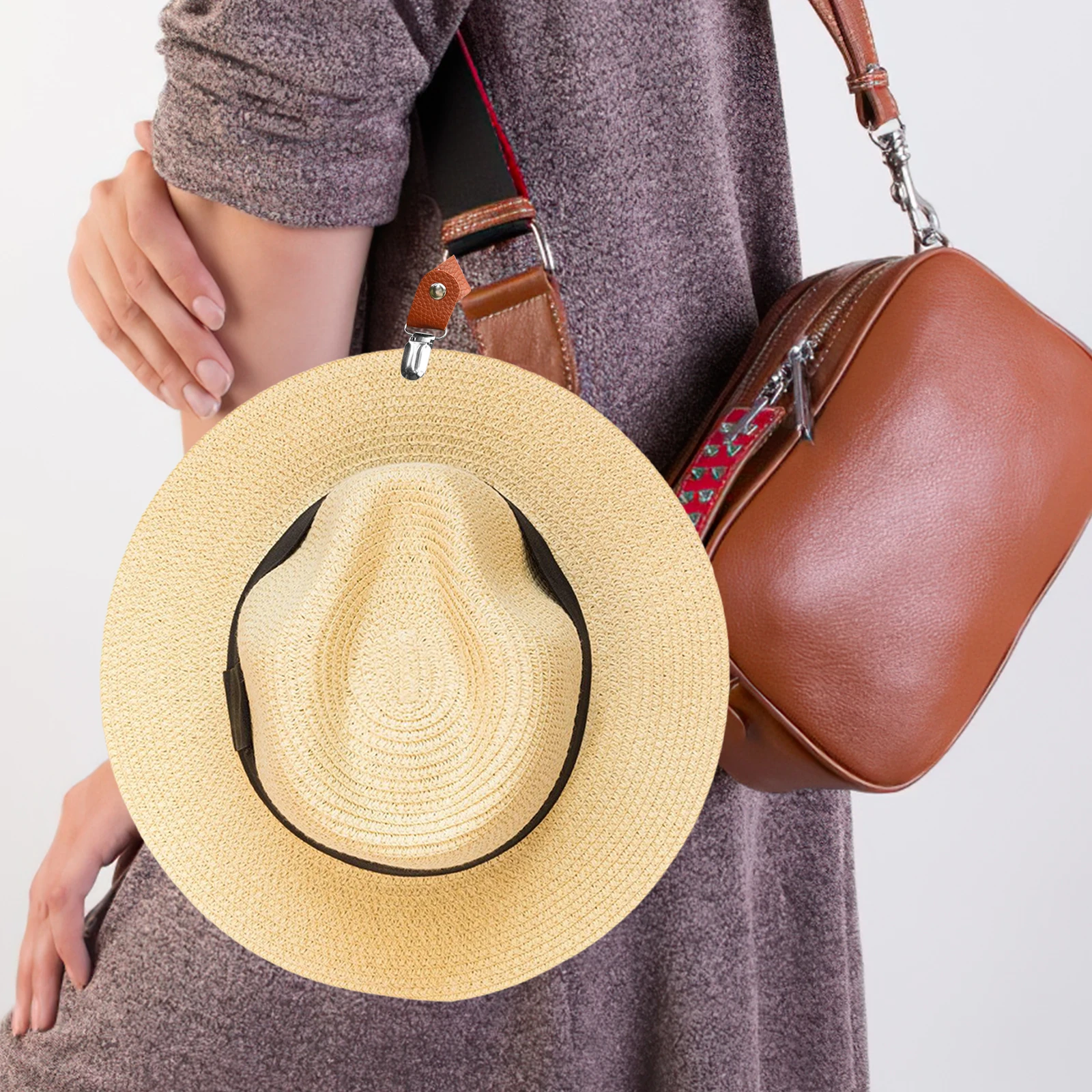 

2pcs PU Hat Clips Cap Clip for Baseball Caps Multifunctional Lightweight Travel Backpack Purse Suitcase Hook Buckle