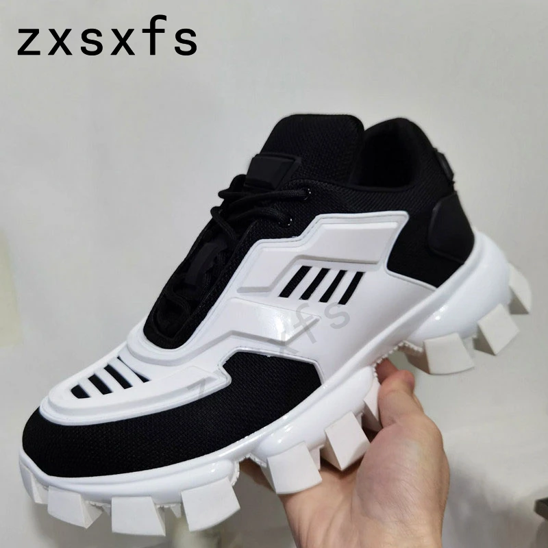 Sneakers alla moda con suola increspata in rete scarpe Casual da pista nere scarpe da ginnastica con fondo spesso di colore misto da uomo scarpe da passeggio per uomo