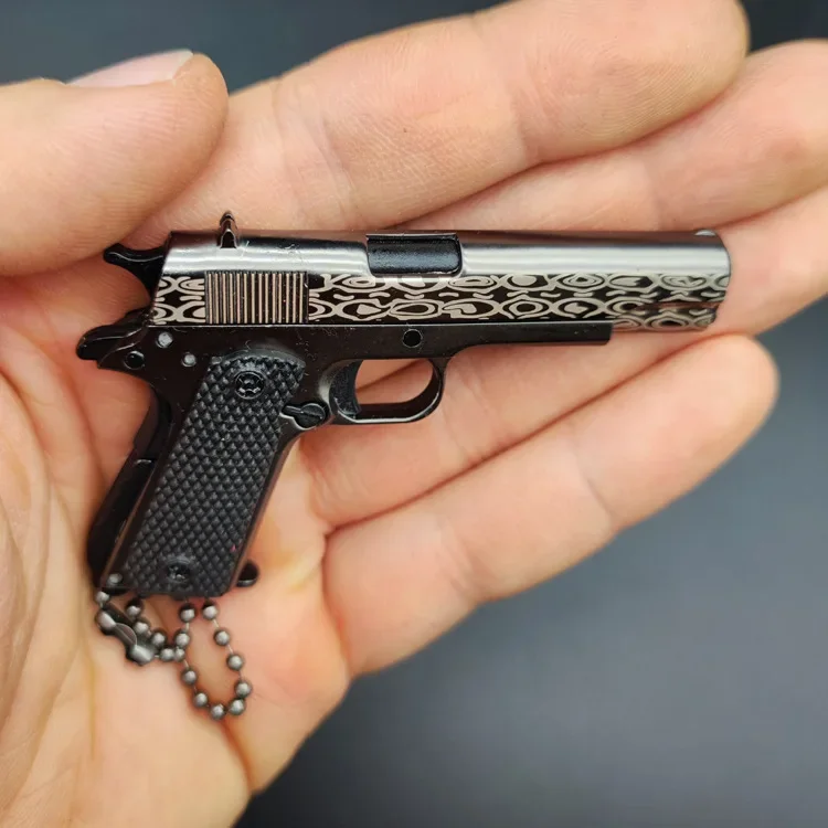 1: 3 Damascus Patterned Gun Colors 1911 All Metal Gun Model Toy Keychain Pendant Disassembled Pistol Toys