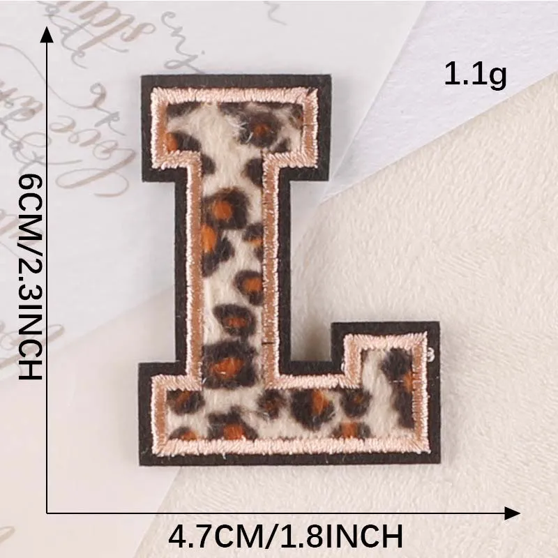 A ~ Z Engels Alfabet Letters Badge Patches, Luipaardprint Applique Borduren Ijzer op Stickers voor Kleding, DIY Naam Kledingstuk - afbeelding 1