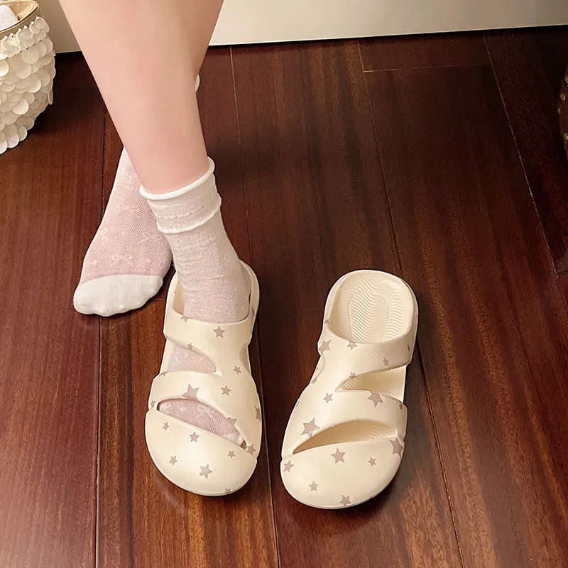 Soft Sole Non-slip Summer Women Star Print Water Shoes Cute Sweet Outdoor Ins Clogs Daily Travel Shopping Beach Slides