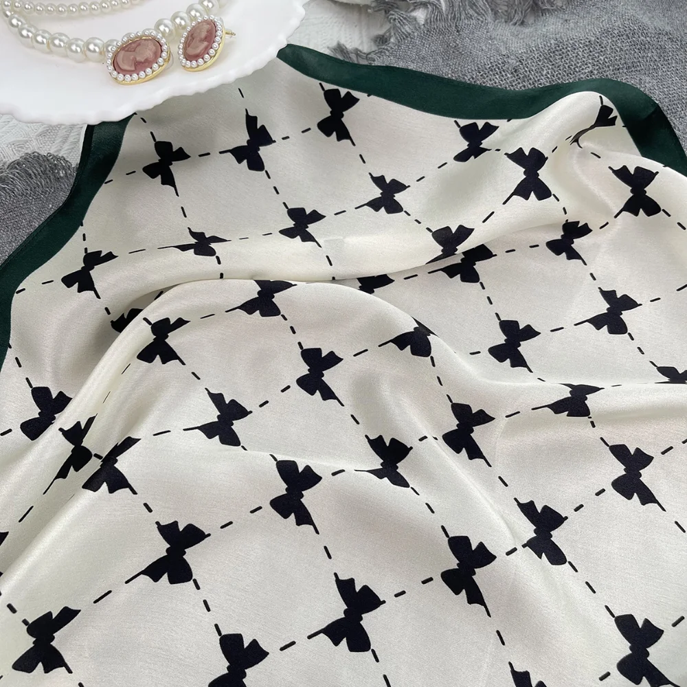 Sciarpa di seta stampata verde per ragazze, sciarpa quadrata da 53 cm, sciarpa decorativa per il collo, piccola sciarpa, accessori per capelli