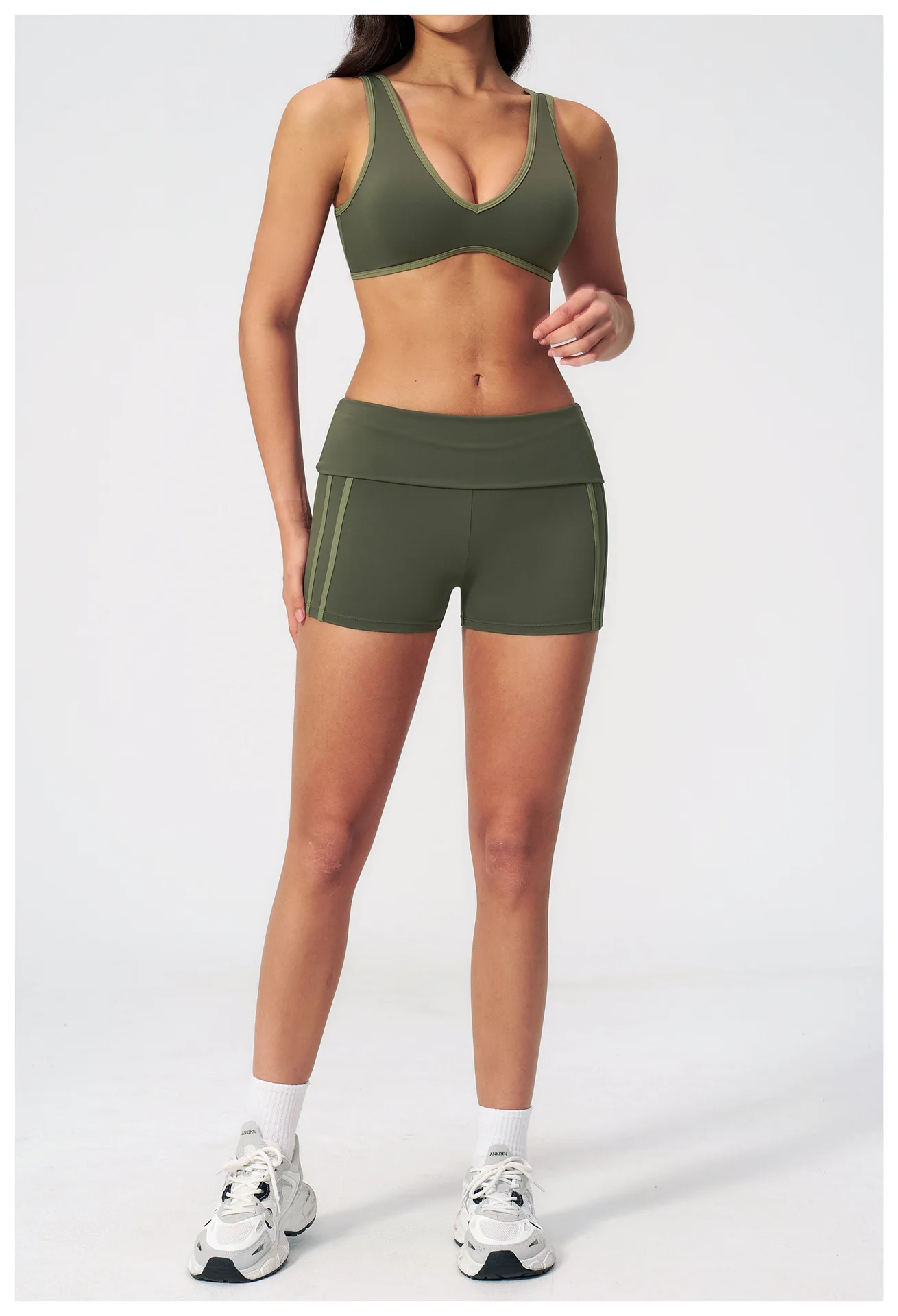 Size chart and fit details