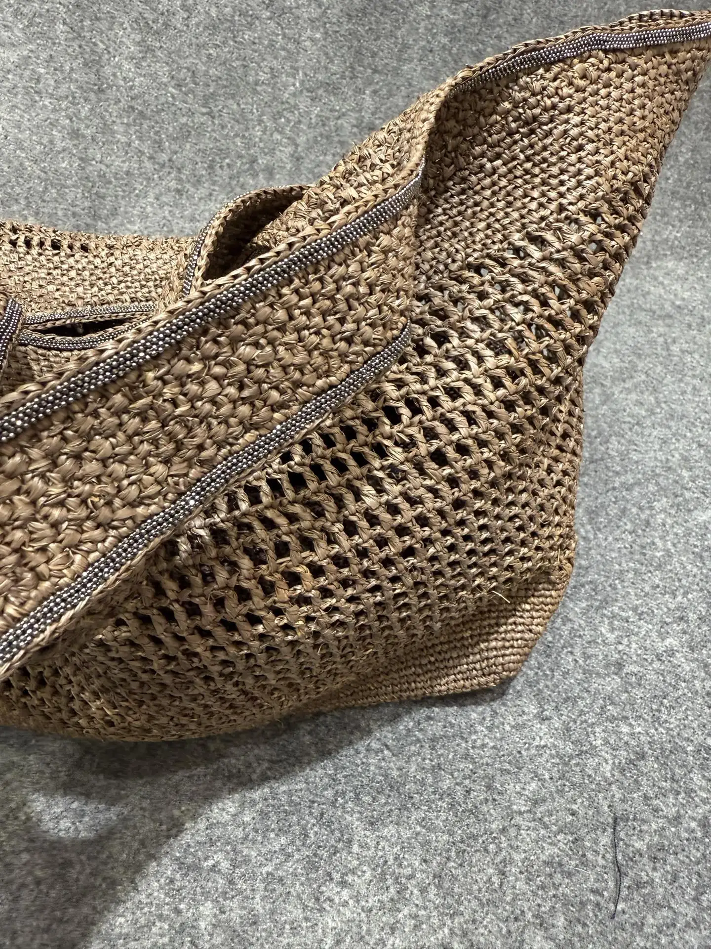 Simple And Versatile Handmade Raffia Woven One-Shoulder Fashionable And Casual Hollow Straw Bag + Hat For Women