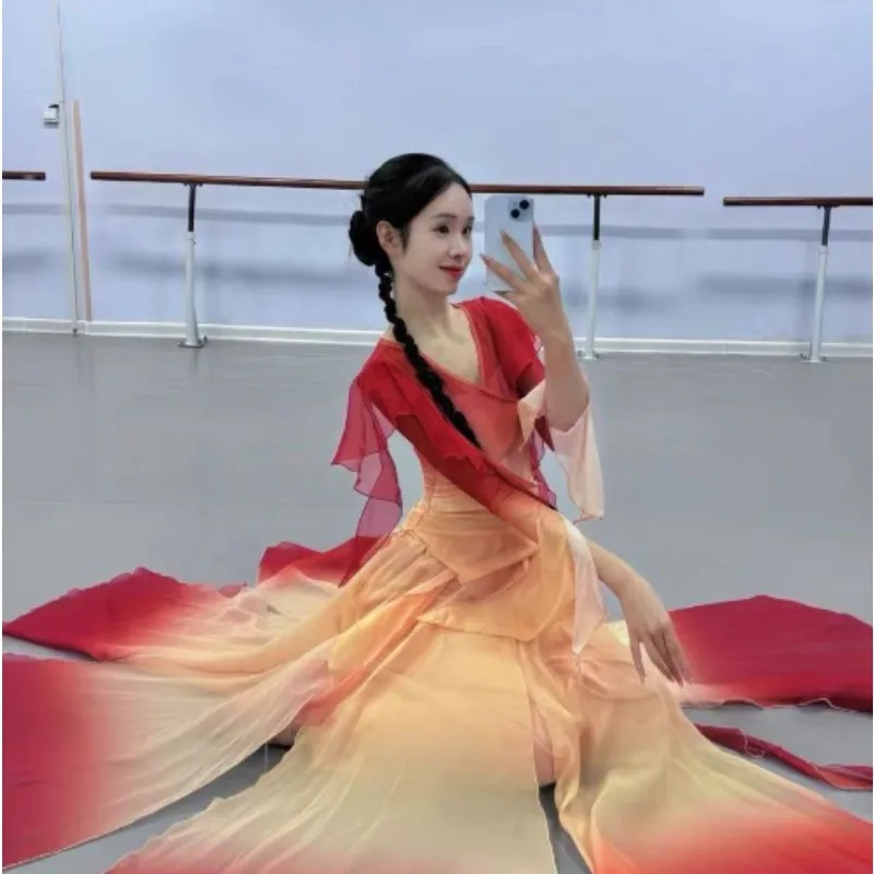 Gradual Change Dance Costume Elegant Double Layer Skirt Stage Performance Outfit Classic Dance Apparel Ethereal Drifting Gown