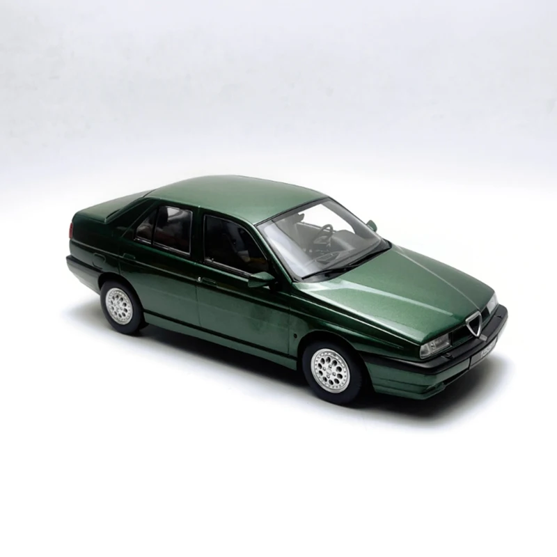 

Diecast 1:18 Scale 1996 Alfa Romeo 155 Alloy Classic Car Model Finished Product Simulation Toy Collection Gift Static Model