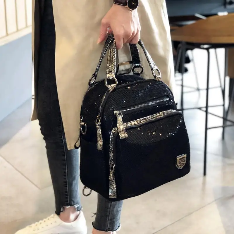mochila-de-mujer-con-diseno-moderno-y-detalles-brillantes-de-gran-capacidad-ideal-para-viajes-con-asa-para-llevar-en-la-mano-impermeable-para-actividades-deportivas-y-uso-diario