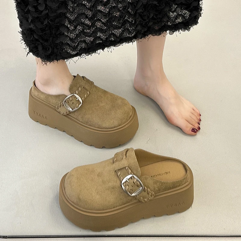 

Женские лоферы, новый стиль 2025 года, удлиняющие тапочки на платформе, закрытые спереди, женские повседневные полутапочки в стиле ретро