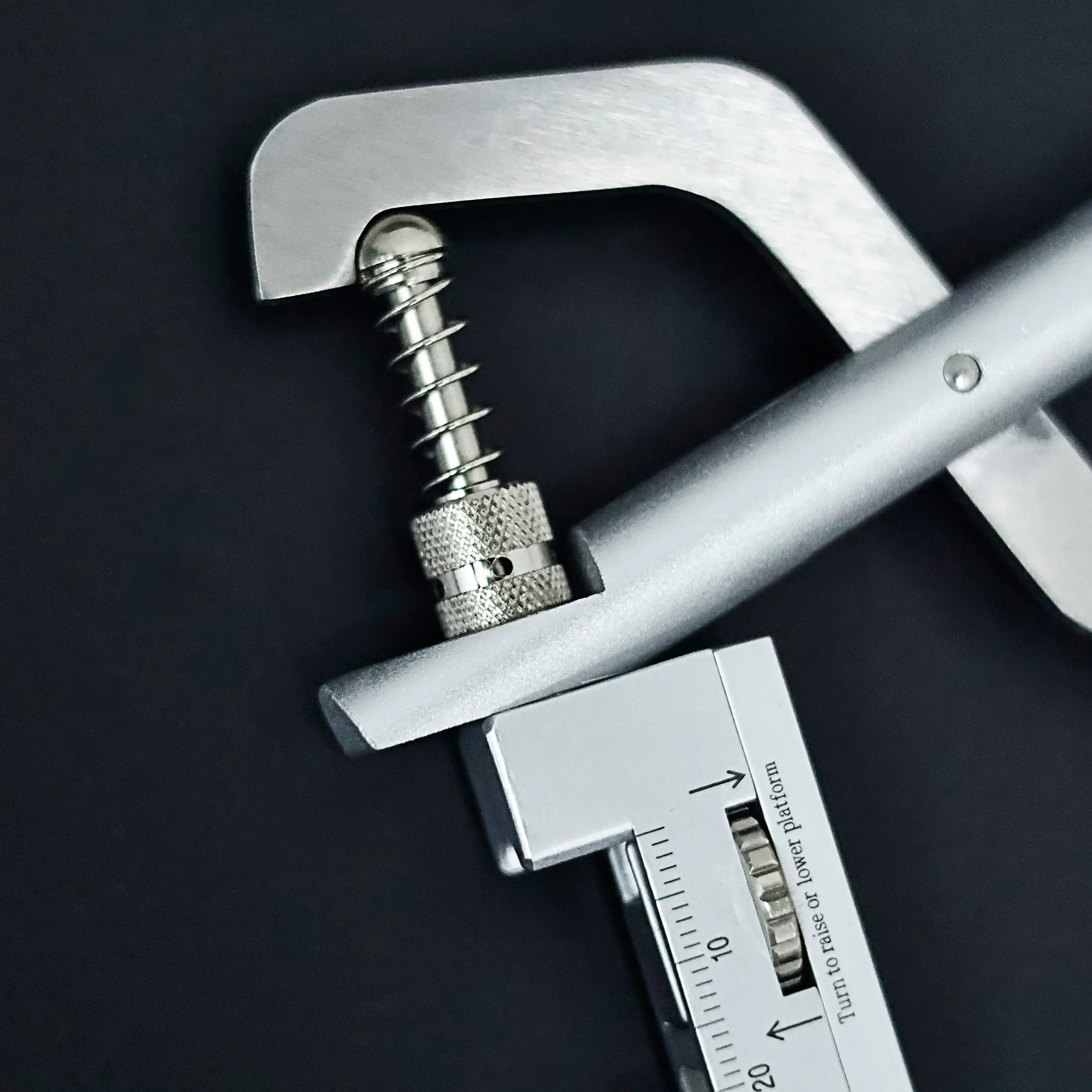 يده المهنية استبدال ووتش الصلب إبرة مجتذب رابط الضابط حزام الساعة الفرقة كماشة الملحقات