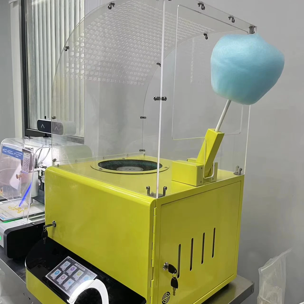 Semi-Automatic Small Cotton Candy Machine Unmanned  Eleven Vending Machine Candy Floss Machine for Commercial Candy Cotton Maker