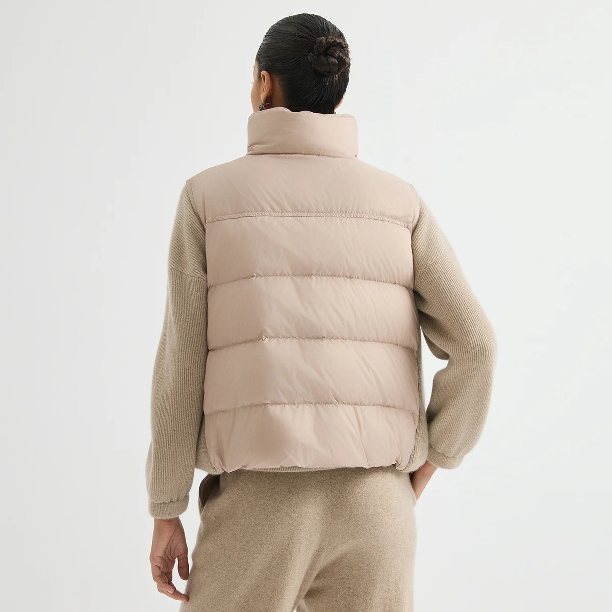 BY3621824 Women's Goose Down Puffer Vest Stand Collar Rib Knit Panel Chain-Trim Pocket Two-Way Zip Quiet Luxury Warm Winter