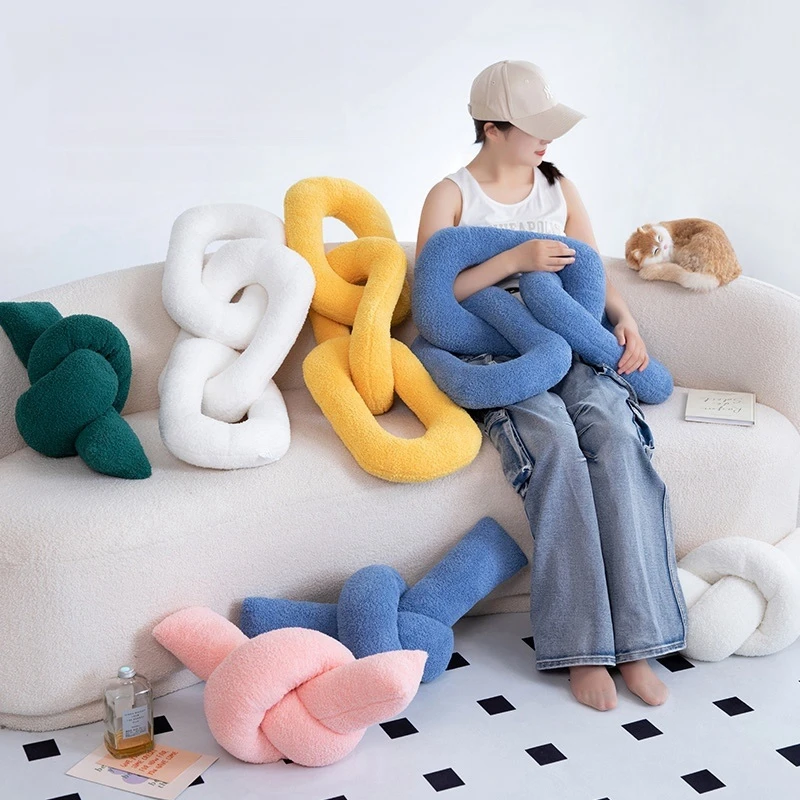 Creative Chain Plush Pillow Stuffed Shackles Shaped Cushion Soft Knot Toys Doll Sofa Decoration Birthday Gift For Friends