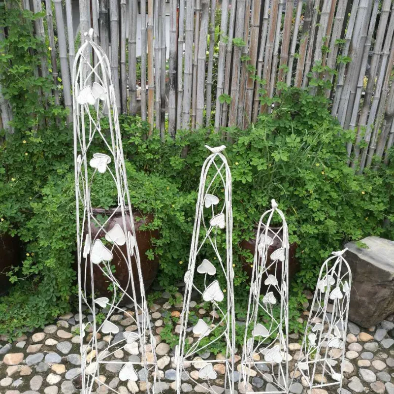 Wrought iron leaf vine climbing frame four-piece set, clematis three-dimensional flower insert bracket cone flower stand price r