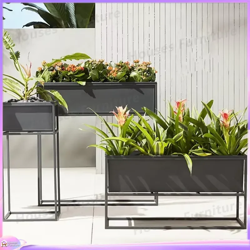 Outdoor Metal Flower Pot Decorative Garden Planter Large Iron Planters for Patio Yard Lawn Home Decoration Rustic Vase