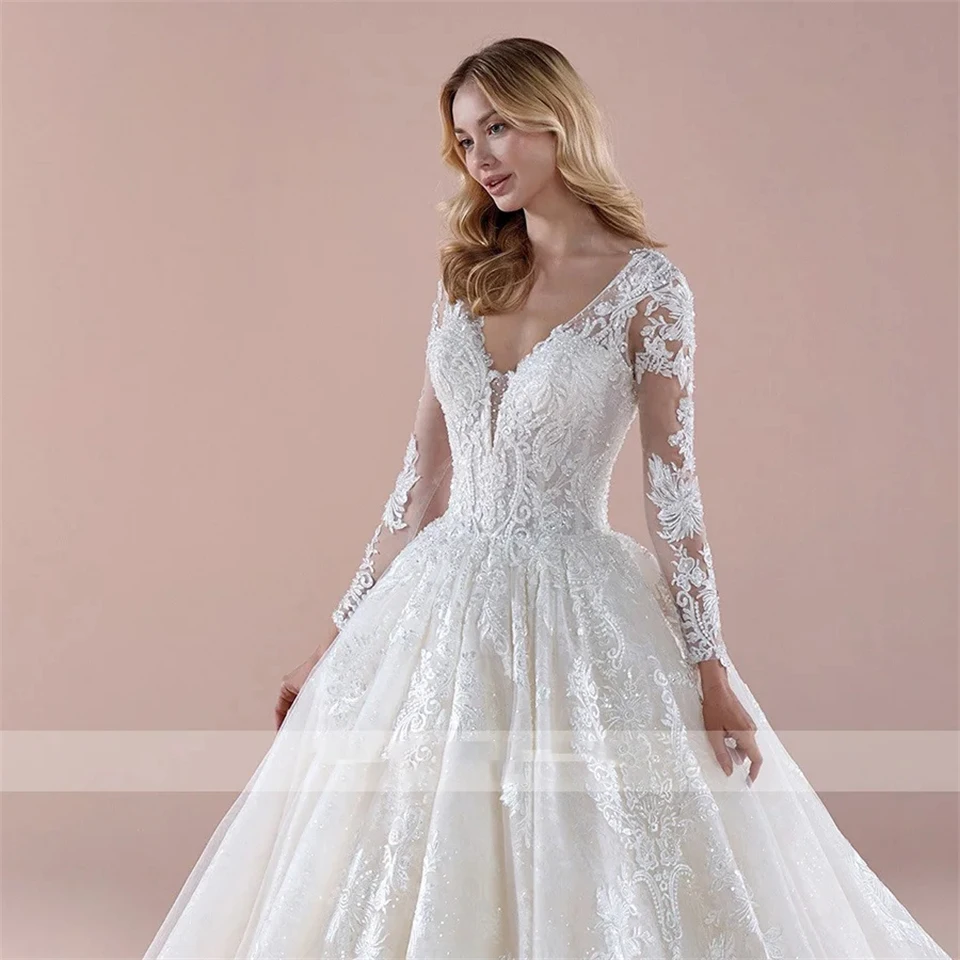 Elegant 2024 V-Neck Appliques Tulle Wedding Dress  for woman Backless Court Train Bridal Gown Ball Gown Vestidos De Noiva