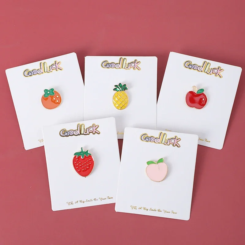 Cute Fruits Series Brooch Cartoon Custom Pins Strawberry Pineapple Peach Apple Persimmon Enamel Badge Jewelry for Backpack Gifts