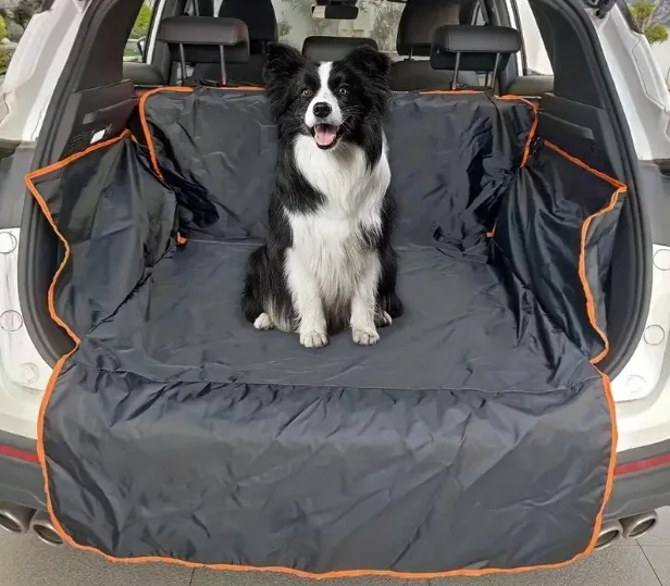 Hunde-Auto-Schutzmatte SUV Auto-Haustier-Matte Rücksitz-Isolierung Großer Hund Schmutzabweisendes Sitzkissen Passend für die Meisten Limousinen SUV-Kofferräume