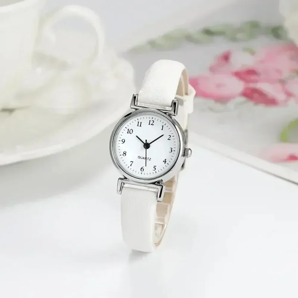 Relojes sencillos para mujer, relojes de pulsera de cuarzo con esfera pequeña, relojes para niñas, reloj de cuero, regalo Часы Muuже Нару Khu Montre Femme Relógio