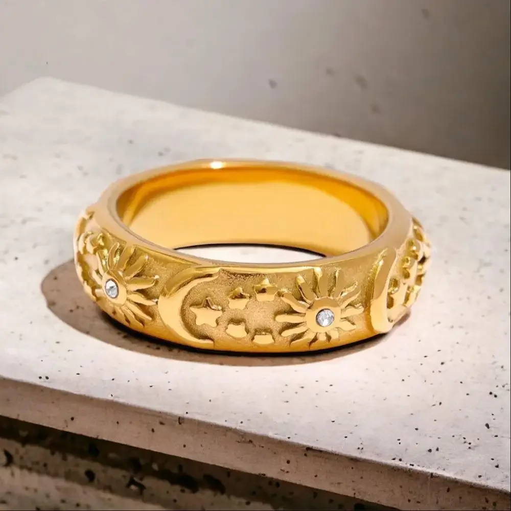Vintage Gold Color Chunky Stars Moon Sun Engraved Celestial Stainless Steel Dome Rings with CZ Stone Ornament Jewelry for Women