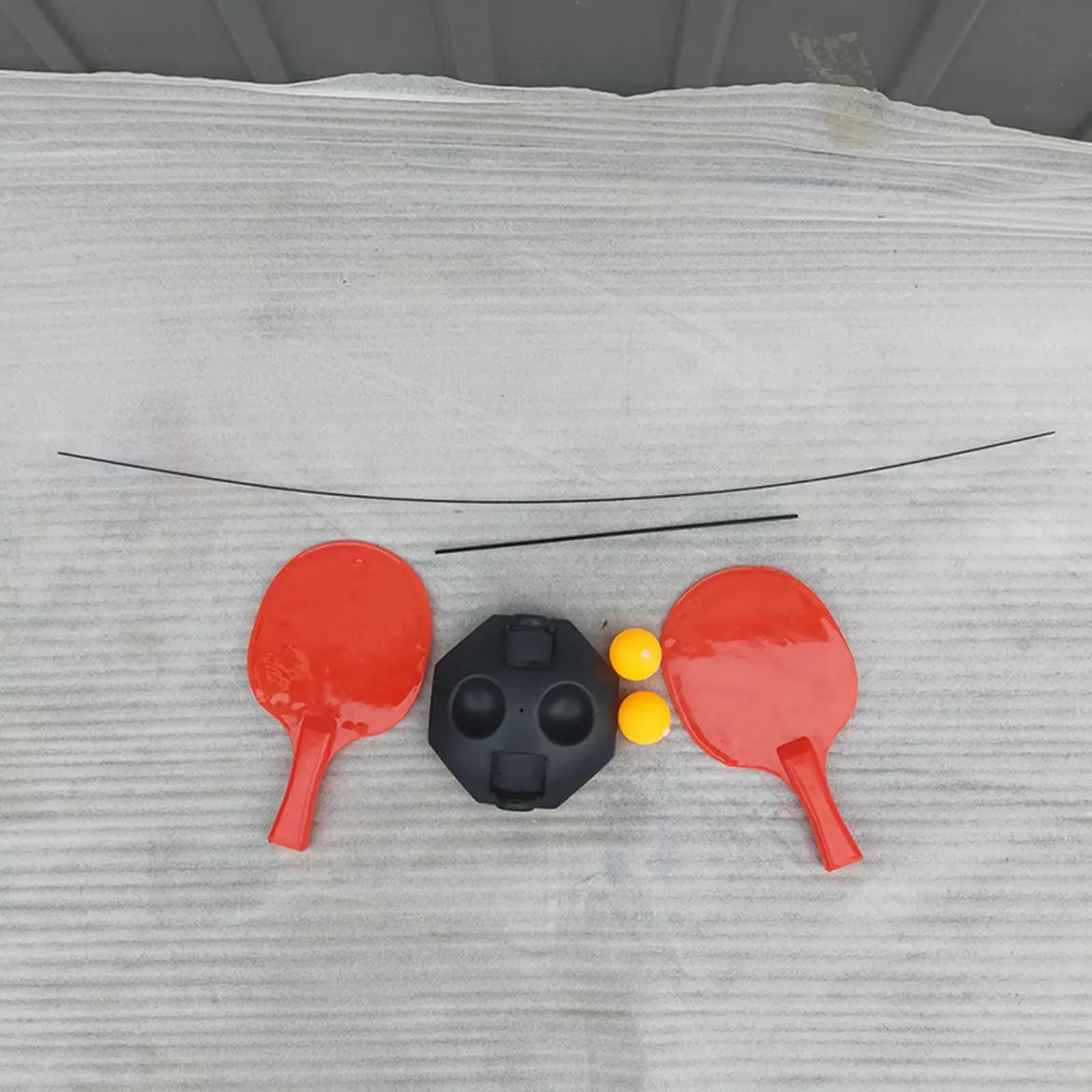 Table Tennis Self Training Pla - огляд і ціна Table Tennis Is Played With A