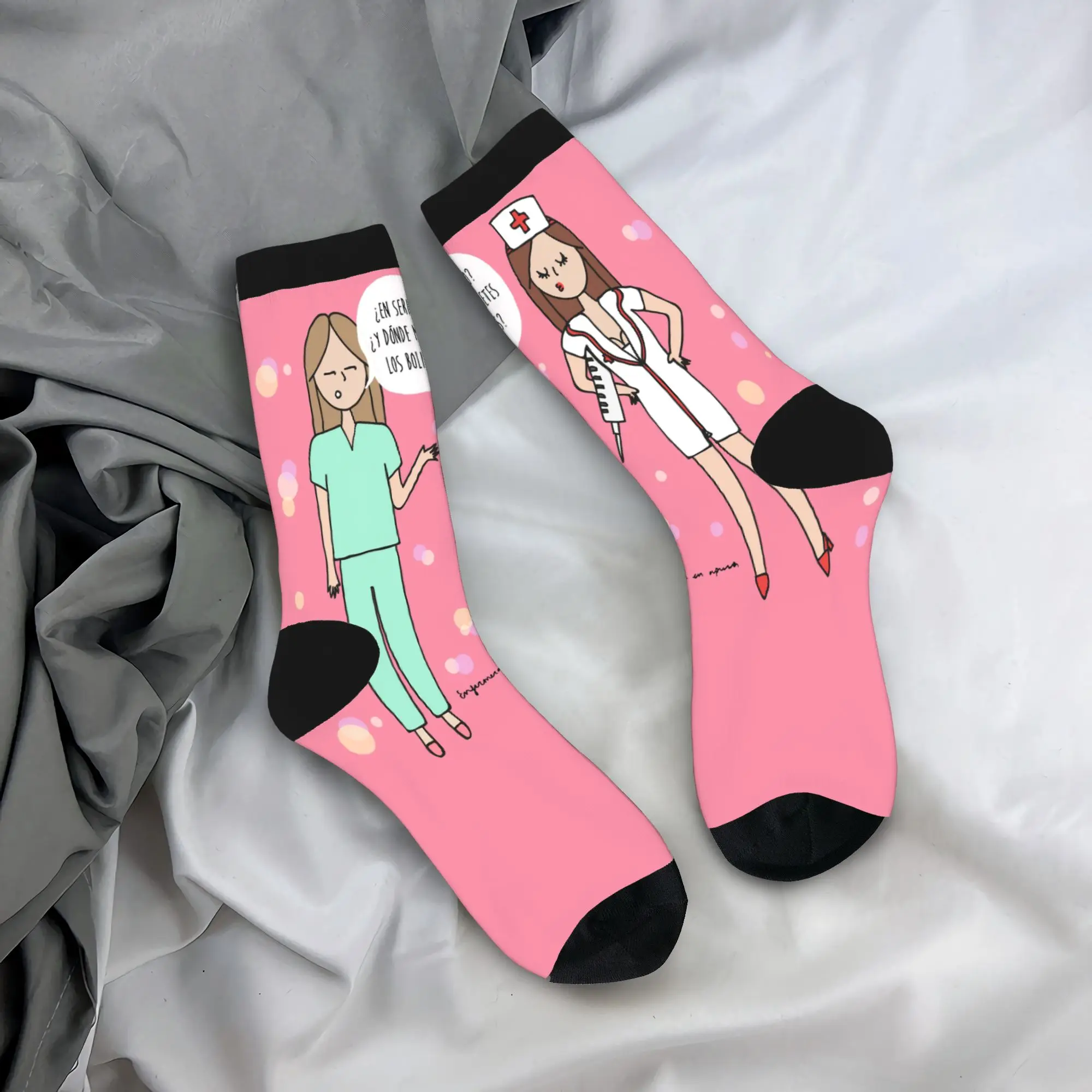 

Enfermera En Apuros Doctor Nurse Pink Socks Casual Stockings Unisex Men Soft Breathable Skateboard Socks Autumn Non Slip Socks