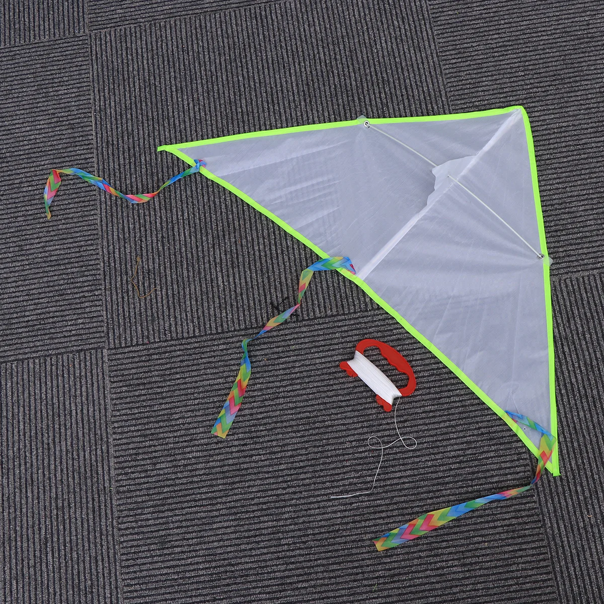 DIY グラフィティペイント凧 飛行凧 屋外用おもちゃ 子供用 (ブランク三角形75x75cm/50mセンターラインプレート)