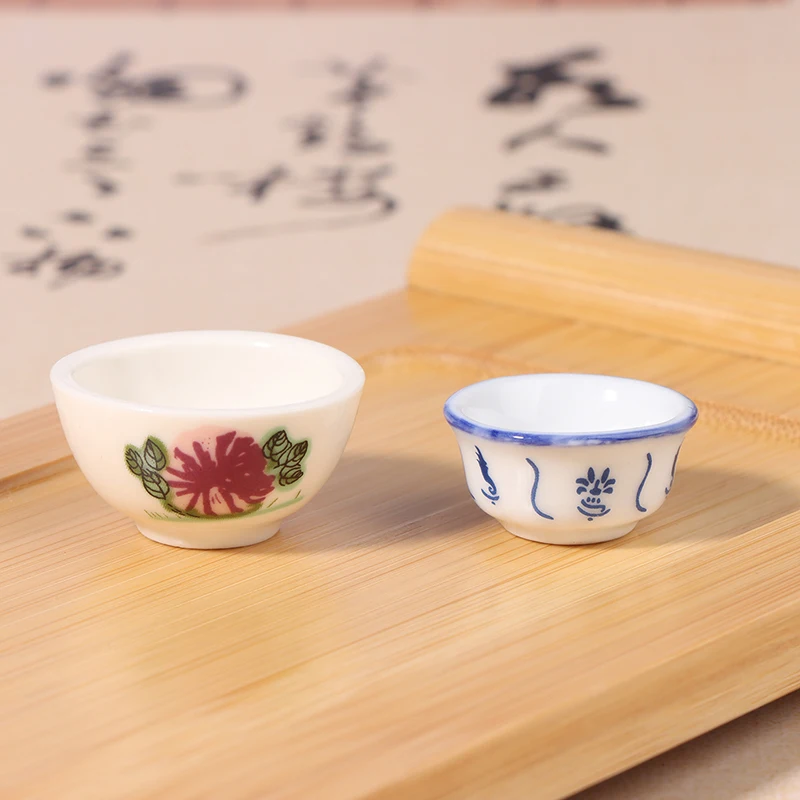 Miniature Kitchen hand-painted ceramic rooster blue and White Bowl simulation creative food and play decorations