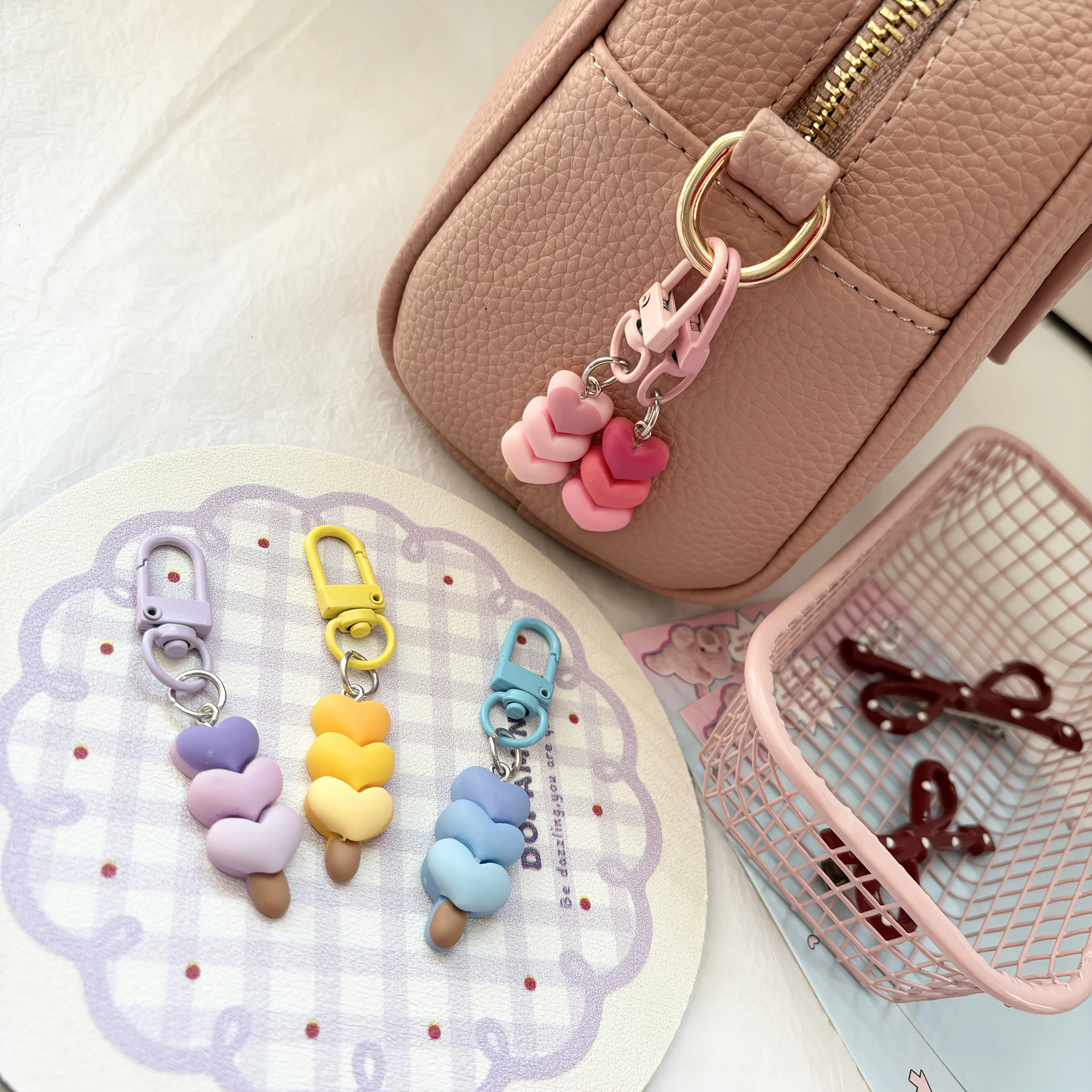 5/10 Assorted Gradient Heart-Shaped Keychains, Colorful Heart-Shaped Keychain, Bag Keychain, Headphone Hanger