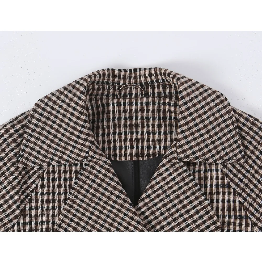 Women's Plaid Double-breased Trench Coat with Drawstring Waist Spring & Autumn Beige Lapel Collar Trench Coat with Long Sleeves