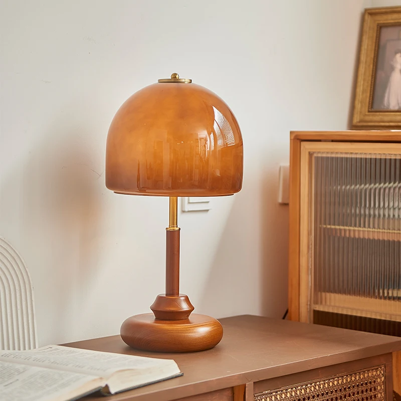 

Medieval table lamp retro brown glass mushroom decorative table lamp American bedroom