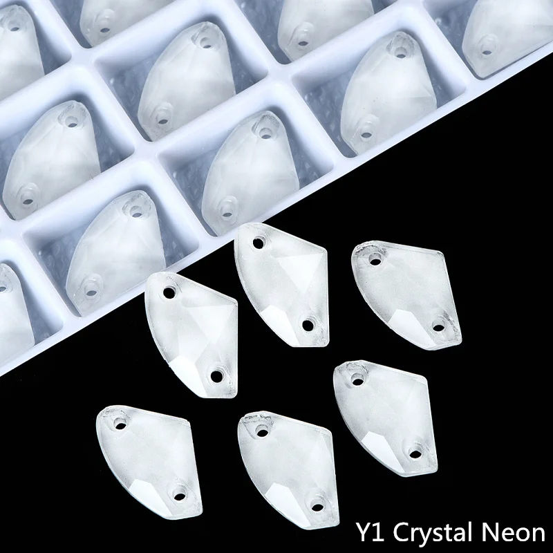 OLeeya Galactic Axe Hochwertige Neon K9 Glas-Kristall-Nähsteine, flache Rückseite, abgeschrägte Kanten, zum Aufnähen, für Kleidung, Taschen – Detail 2