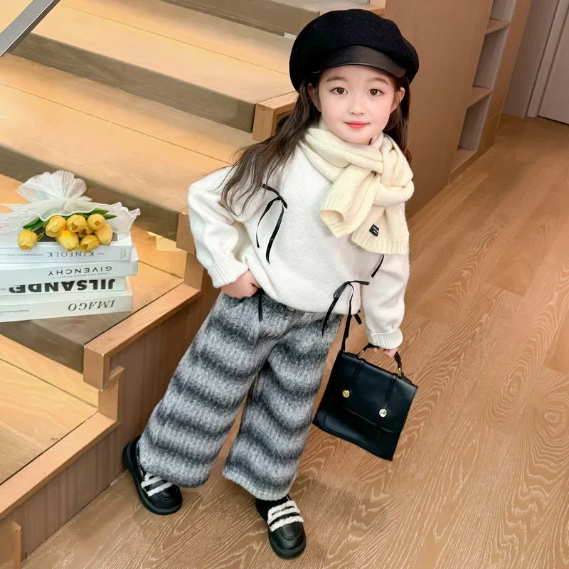 Girls' Winter Velvet Pants New Children's Casual Wide-leg Pants Thickened Integrated Velvet Children's Trousers