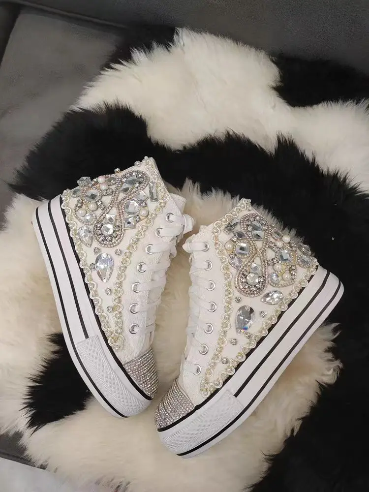 Hand-made Pearl Rhinestone Lace Thick Soled Canvas Shoes Large Size Heavy Industry Leisure Sports Women's Shoes 35-40