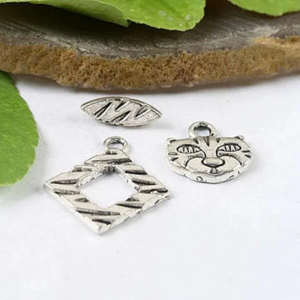 

10SETS 18.6*14.5mm bar:24.4mm TIBETAN SILVER TOGGLE CLASP CHARMS H0733
