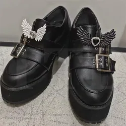 Love Heart Angel Wings Shoe Buckle Ornaments Men Women Personality Dark Gothic DIY Shoelace Buckle Decorative Shoelace Accessori