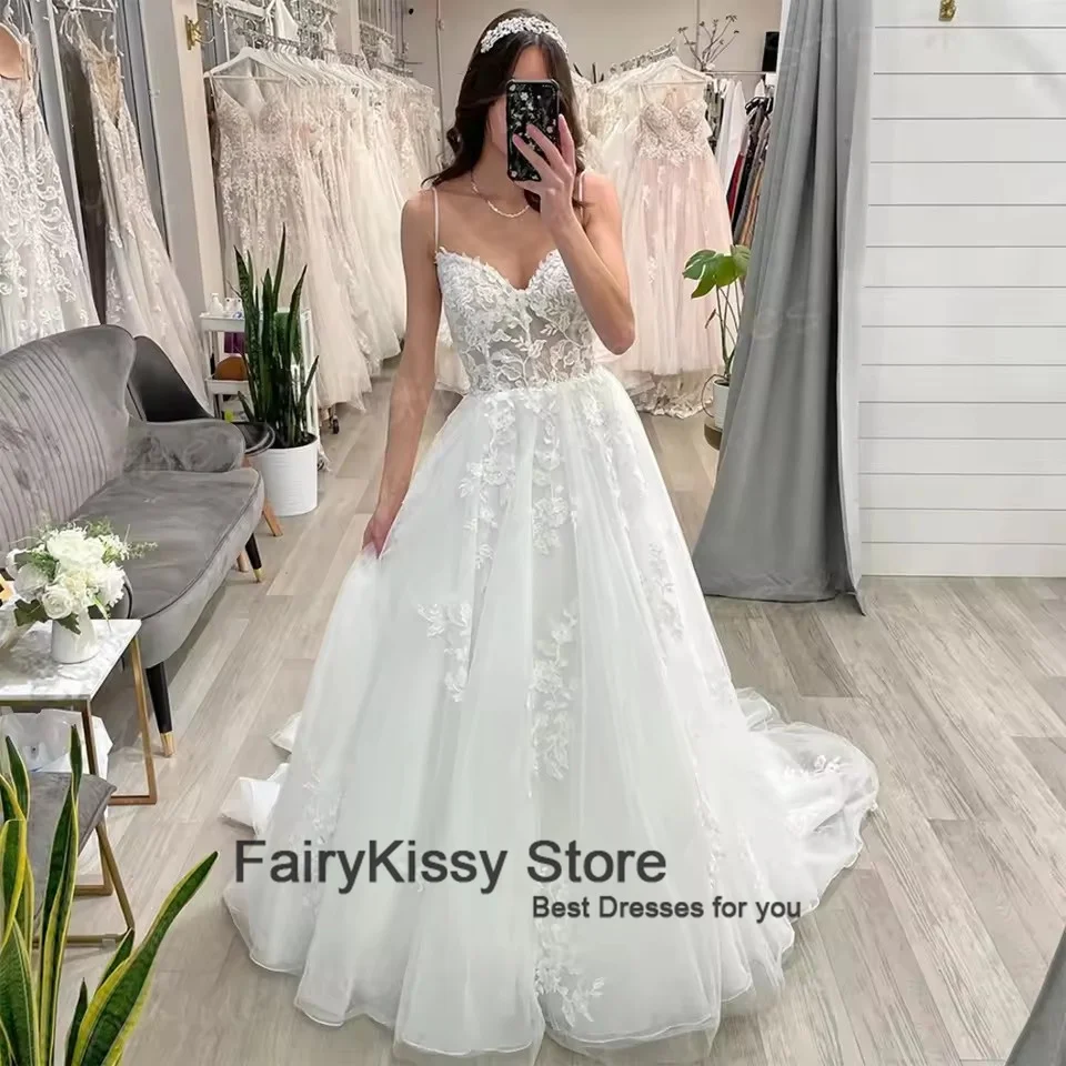 فساتين زفاف FairyKissy رشيقة على شكل حرف A مزينة بالدانتيل فساتين العروس أشرطة سباغيتي بدون أكمام مخصصة فيستدو دي نويفاس