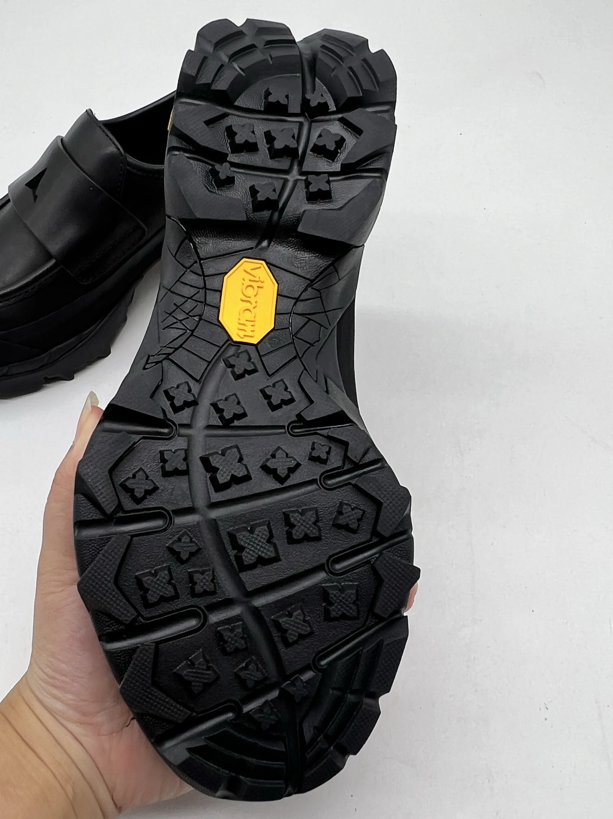 Outdoor Climbing Shoes Men's Women's Slip-On Hiking Boots Low Cut Breathable Anti-Slip Lightweight Shock Absorption Wear-Resi...
